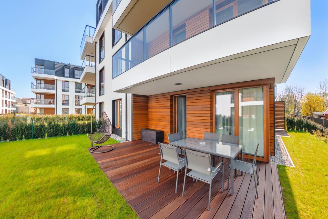 Luxury Long Island Suite Гданск Екстериор снимка